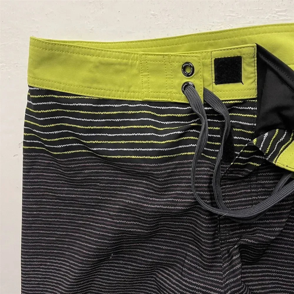 prAna 30 x‎ 10" Gray Striped Drawstring Performance Flex Board Shorts_5